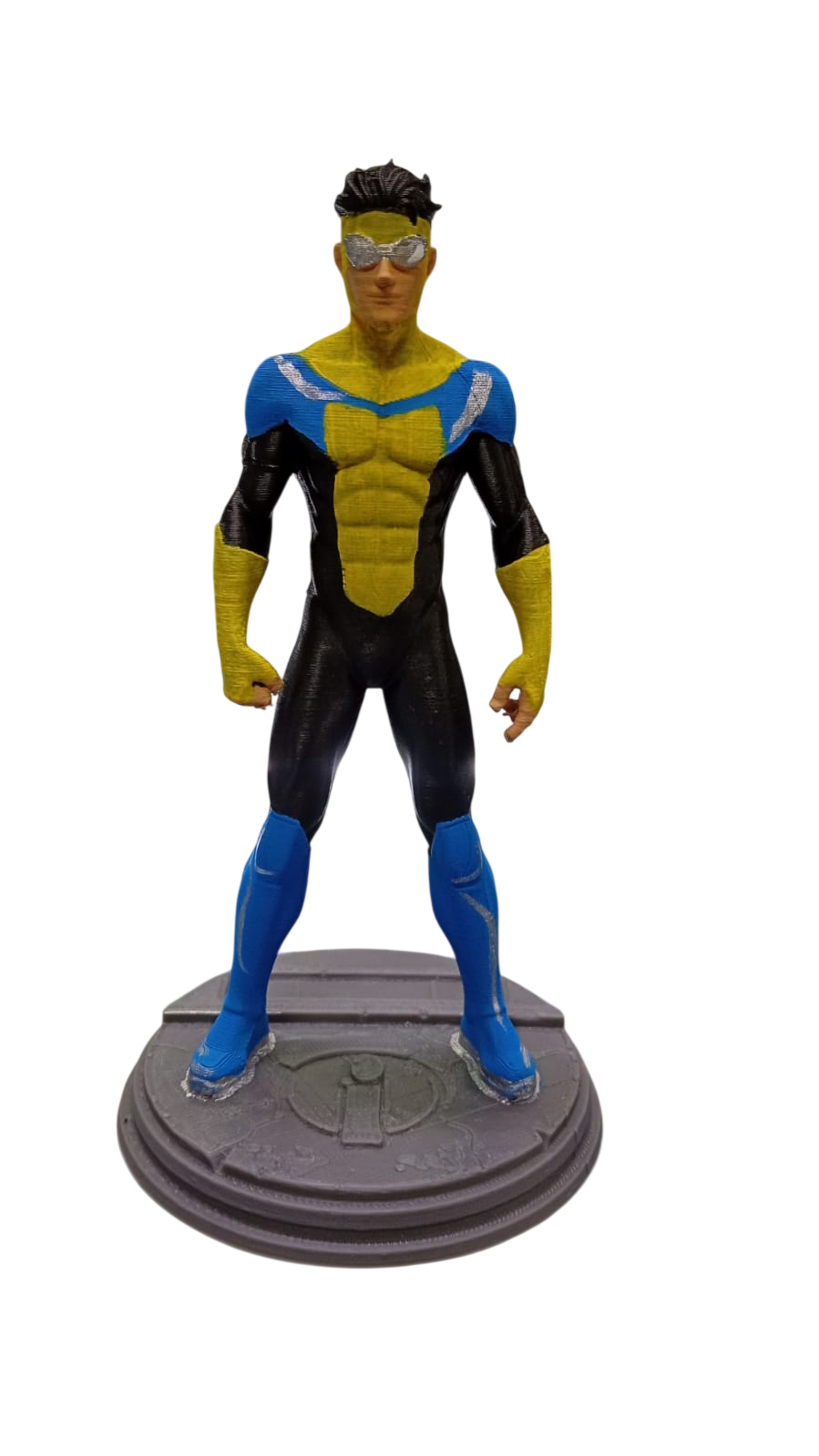 Ejemplo real impreso y pintado del modelo Invincible